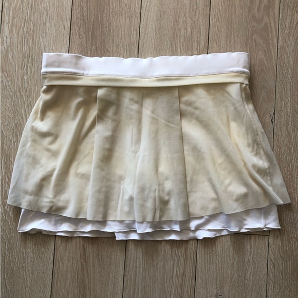 Nike Fit Dry Y2K Tennis Mesh Logo Embroidered Skirt in Light Yellow Size XS - Picture 4 of 10